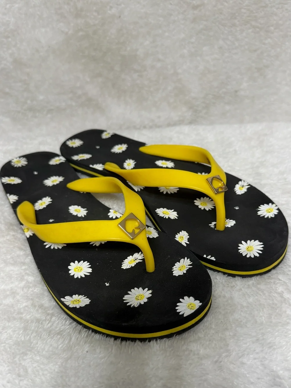 Kate Spade Daisy Print Flip Flops Thongs Sandals Black Yellow Size 10